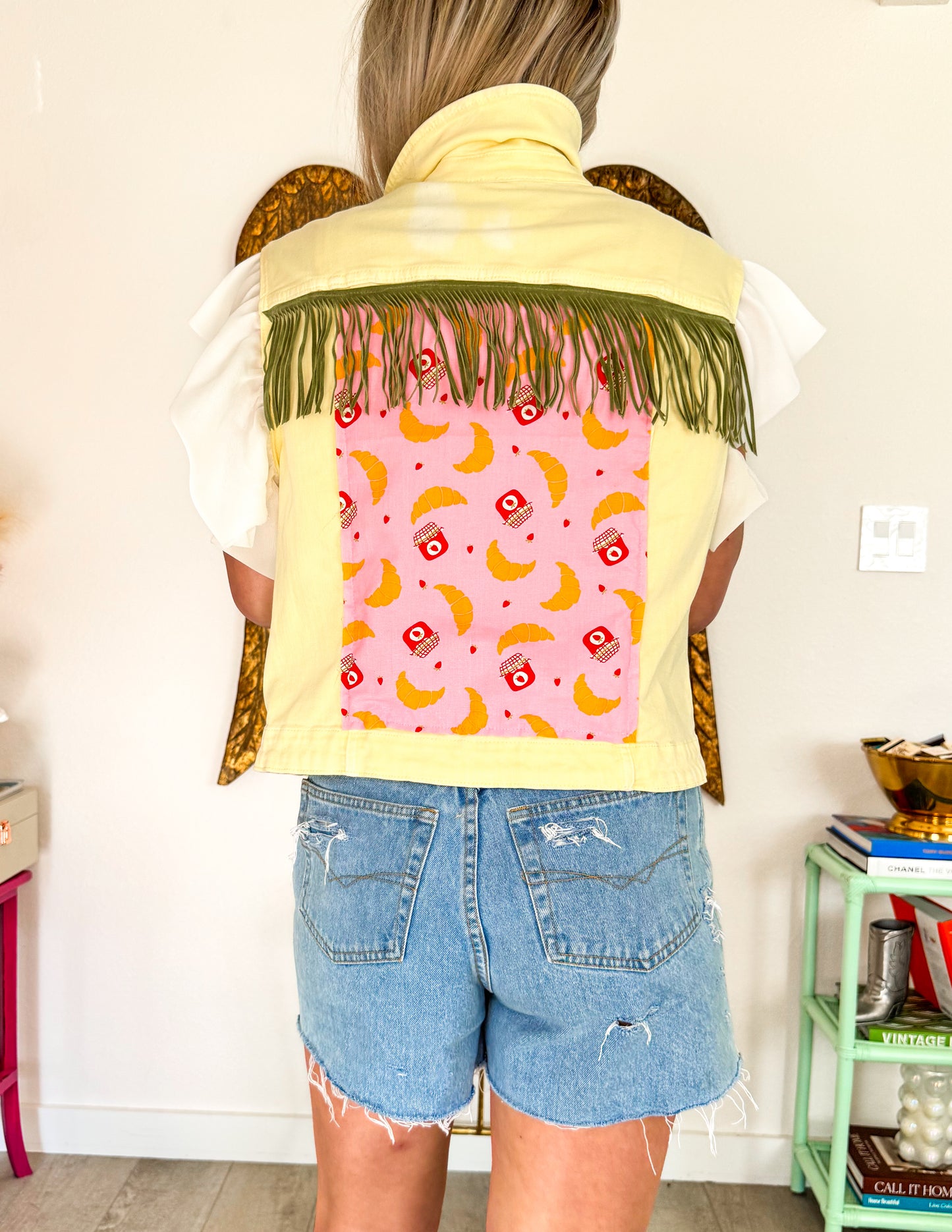 Oui Oui Vest