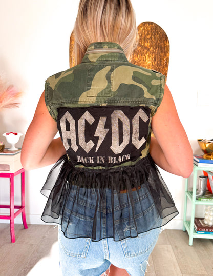 Back in Black Vest